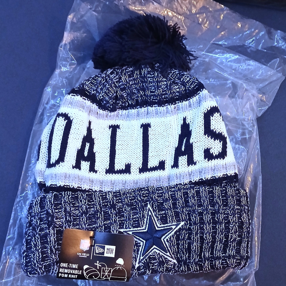 Dallas Cowboys New Era beanie. Brand new. NWT